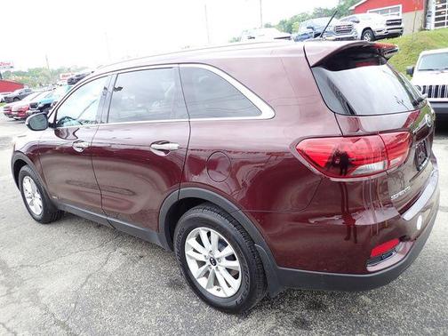Sangria 2020 Kia Sorento LX