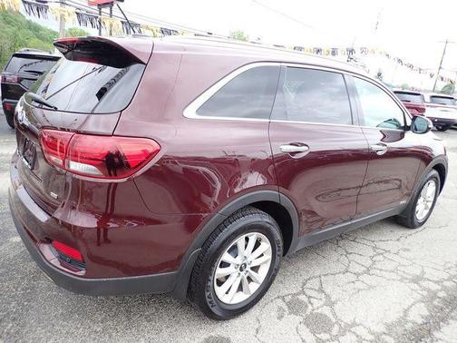 Sangria 2020 Kia Sorento LX