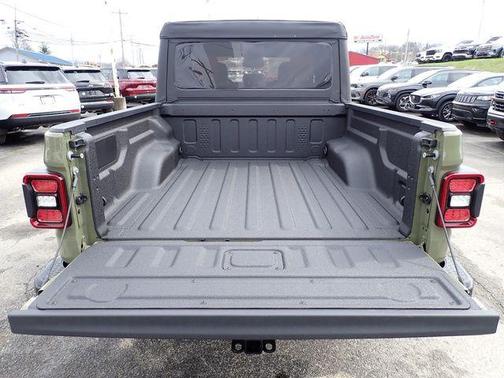 41 2026 Jeep Gladiator Sport S