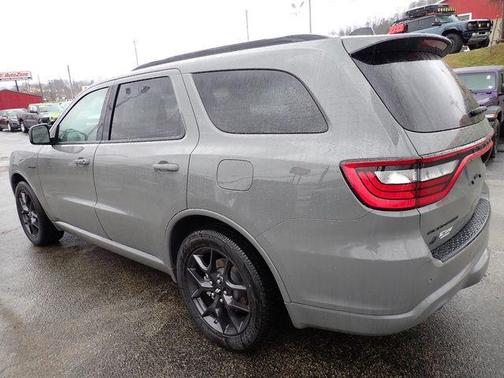 Destroyer Gray Clearcoat 2026 Dodge Durango GT HEMI V8 AWD