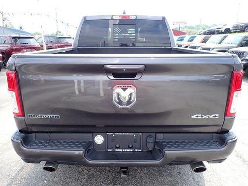 Granite Crystal Metallic Clearcoat 2021 RAM 1500 Big Horn/Lone Star