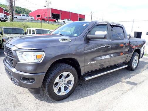 Granite Crystal Metallic Clearcoat 2021 RAM 1500 Big Horn/Lone Star