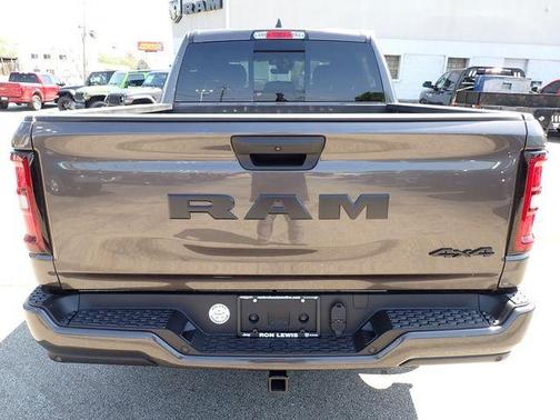 Granite Crystal Metallic Clearcoat 2026 RAM 1500 Express