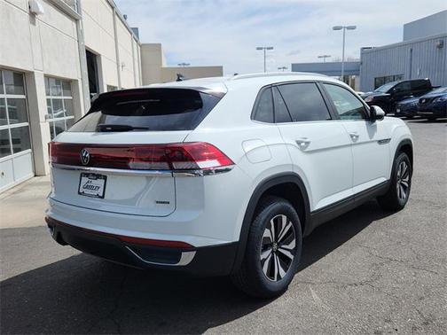 2025 Volkswagen Atlas Cross Sport 2.0T SE