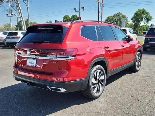 2024 Volkswagen Atlas 2.0T SE w/Technology 4MOTION
