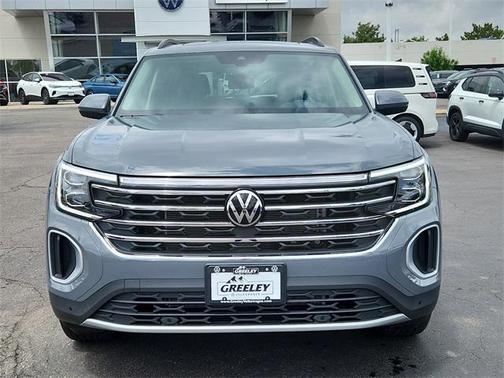 2025 Volkswagen Atlas 2.0T SE w/Technology 4MOTION