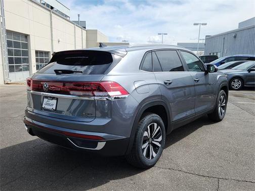 2025 Volkswagen Atlas Cross Sport 2.0T SE
