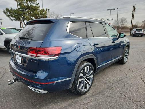 2023 Volkswagen Atlas 3.6L SEL Premium