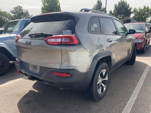 Light Brownstone Pearlcoat 2017 Jeep Cherokee Trailhawk
