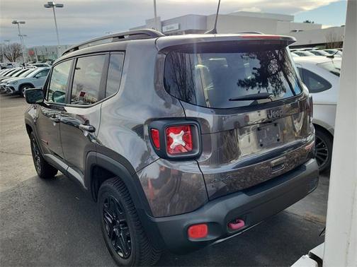 2018 Jeep Renegade Trailhawk