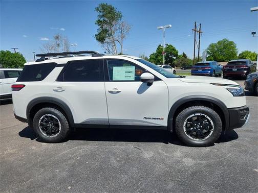 2025 Nissan Pathfinder Rock Creek 4WD