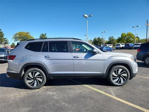 2026 Volkswagen Atlas 2.0T SE w/Technology 4MOTION