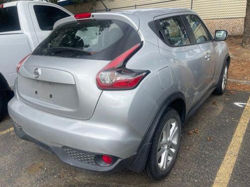 Brilliant Silver 2015 Nissan Juke S