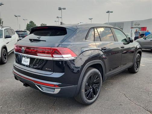 2026 Volkswagen Atlas Cross Sport 2.0T SE w/Technology 4MOTION