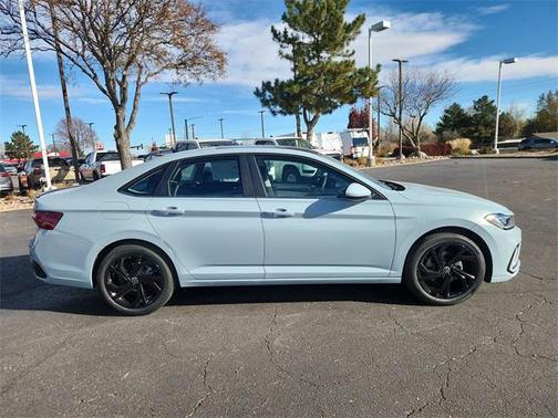 2026 Volkswagen Jetta 1.4T SE