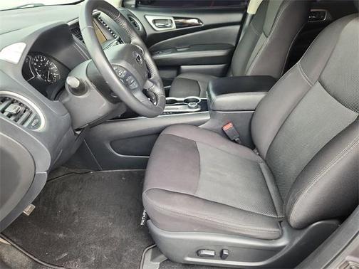 2020 Nissan Pathfinder SV 4WD
