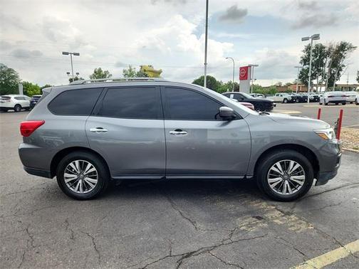 2020 Nissan Pathfinder SV 4WD