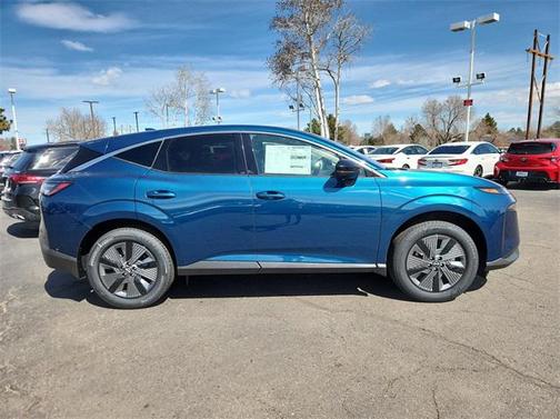 2025 Nissan Murano SL