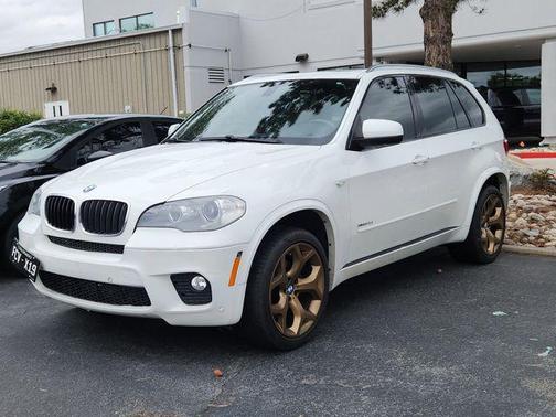 Alpine White 2013 BMW X5 xDrive35i