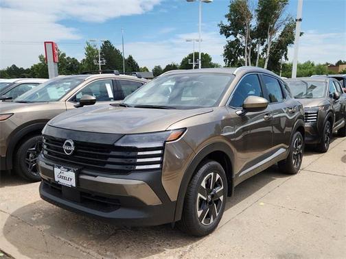 2025 Nissan Kicks SV