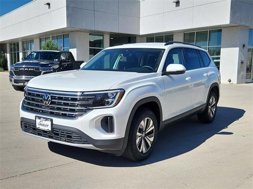 2026 Volkswagen Atlas 2.0T SE