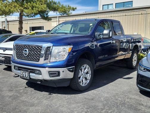 2018 Nissan Titan XD SV