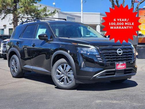 Super Black 2026 Nissan Pathfinder SV