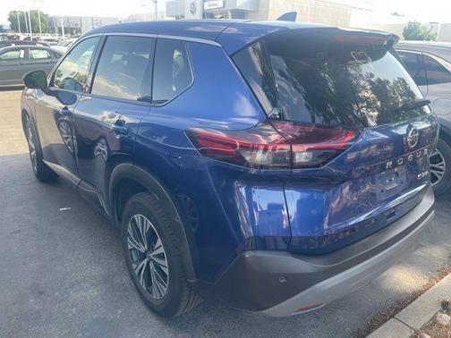 Caspian Blue Metallic 2021 Nissan Rogue SV