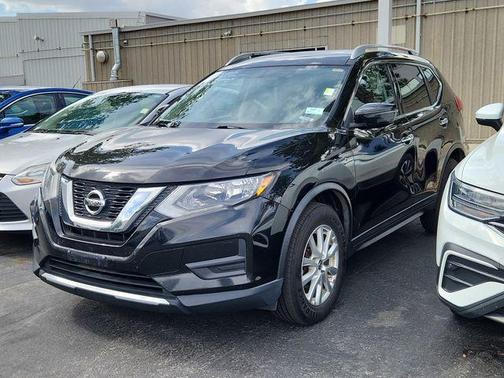 Magnetic Black 2017 Nissan Rogue SV