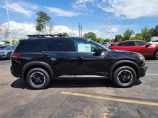 2025 Nissan Pathfinder Rock Creek 4WD