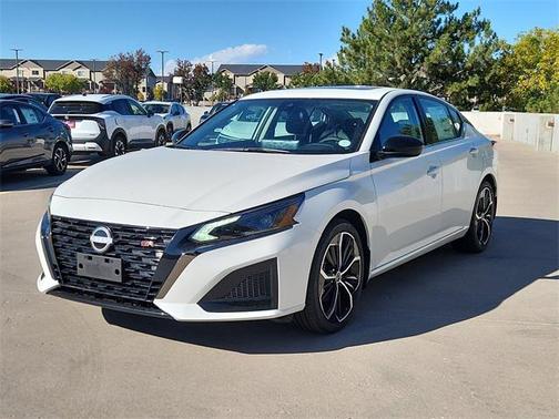 2025 Nissan Altima SR FWD