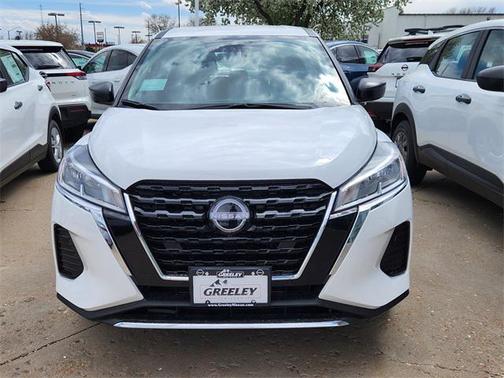 2025 Nissan Kicks S