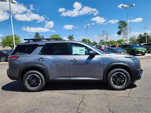 2025 Nissan Pathfinder Rock Creek 4WD