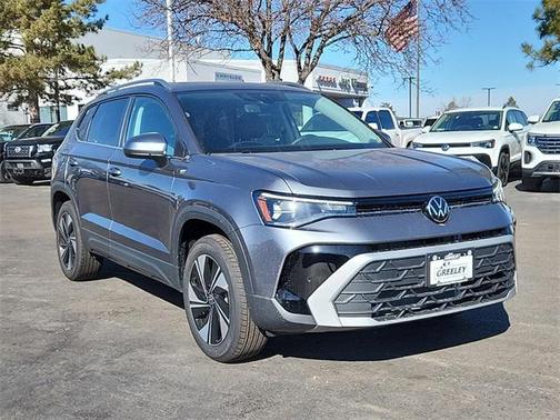 2025 Volkswagen Taos 1.5T SE