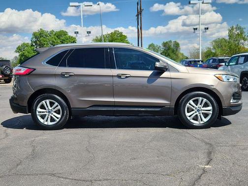 Stone Gray Metallic 2019 Ford Edge SEL