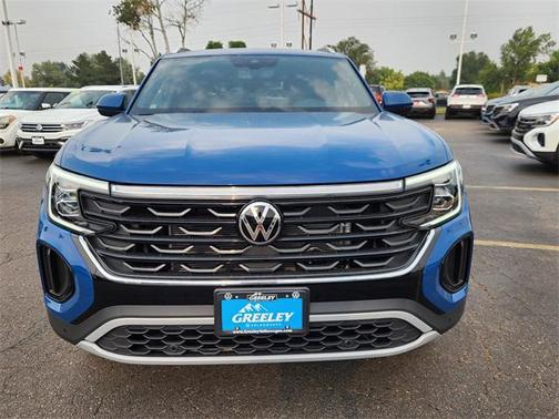 2026 Volkswagen Atlas Cross Sport 2.0T SE w/Technology 4MOTION