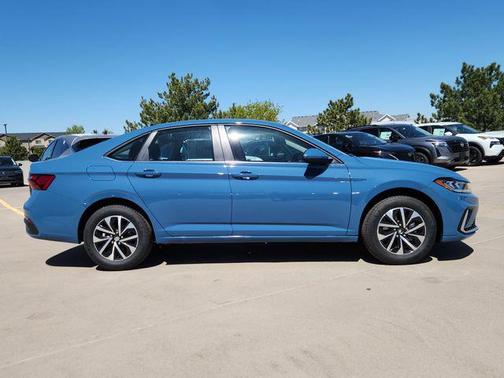 Monterey Blue Pearl 2026 Volkswagen Jetta 1.4T S