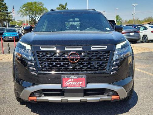 Super Black 2026 Nissan Pathfinder Rock Creek
