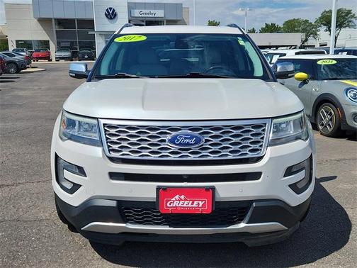 2017 Ford Explorer Platinum