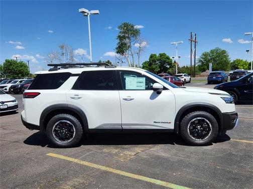 2025 Nissan Pathfinder Rock Creek 4WD