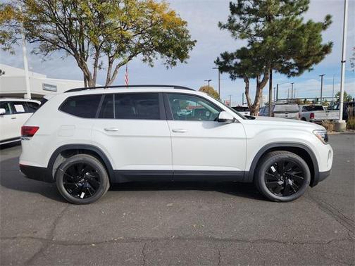 2026 Volkswagen Atlas 2.0T SE w/Technology 4MOTION