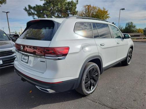 2026 Volkswagen Atlas 2.0T SE w/Technology 4MOTION