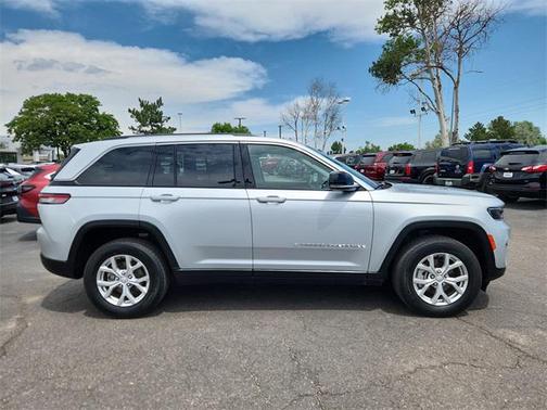 2023 Jeep Grand Cherokee Limited X