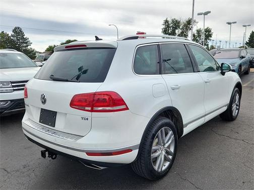 2016 Volkswagen Touareg TDI Lux