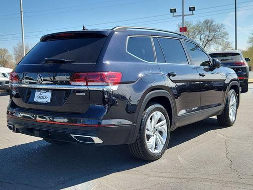 2022 Volkswagen Atlas 3.6L SE w/Technology