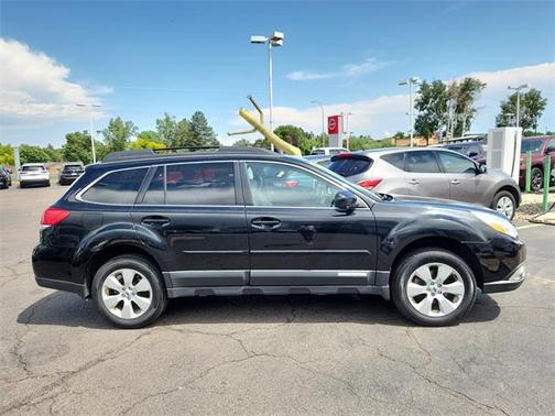 2012 Subaru Outback 2.5i Limited