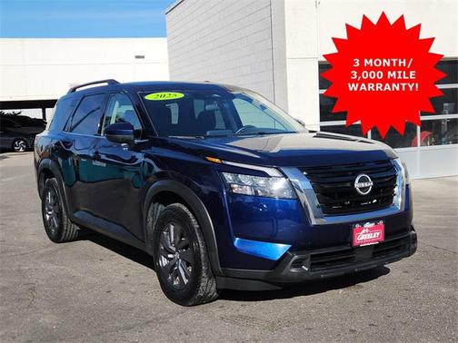 2025 Nissan Pathfinder SV 4WD