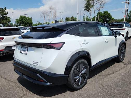 2025 Nissan ARIYA EVOLVE+
