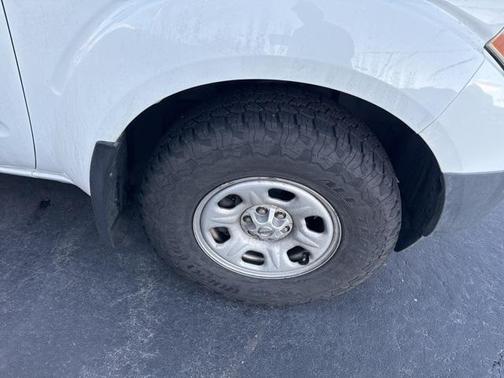 2015 Nissan Frontier S