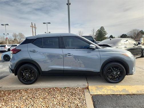 2023 Nissan Kicks SV